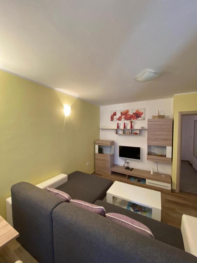 Apartmani Danica Nerezine Exterior photo