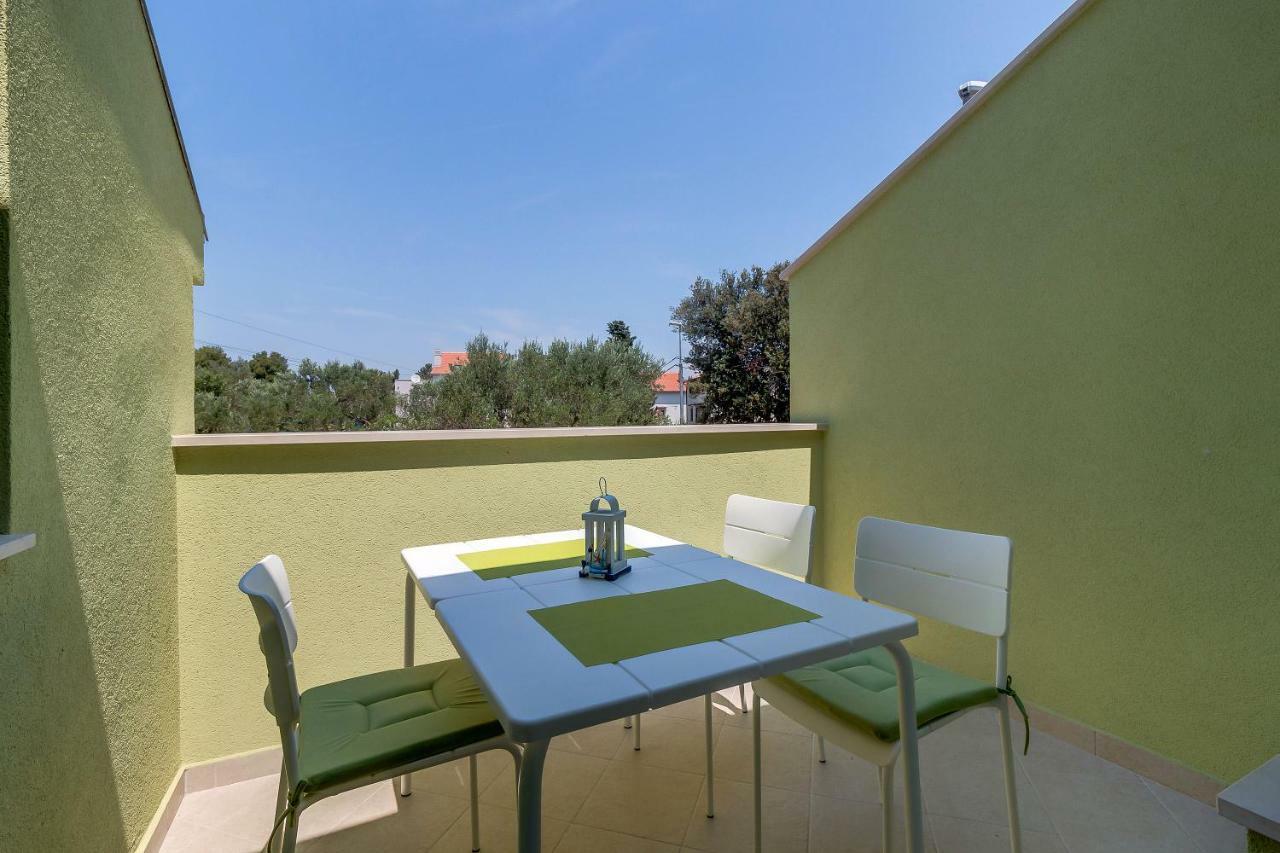 Apartmani Danica Nerezine Exterior photo